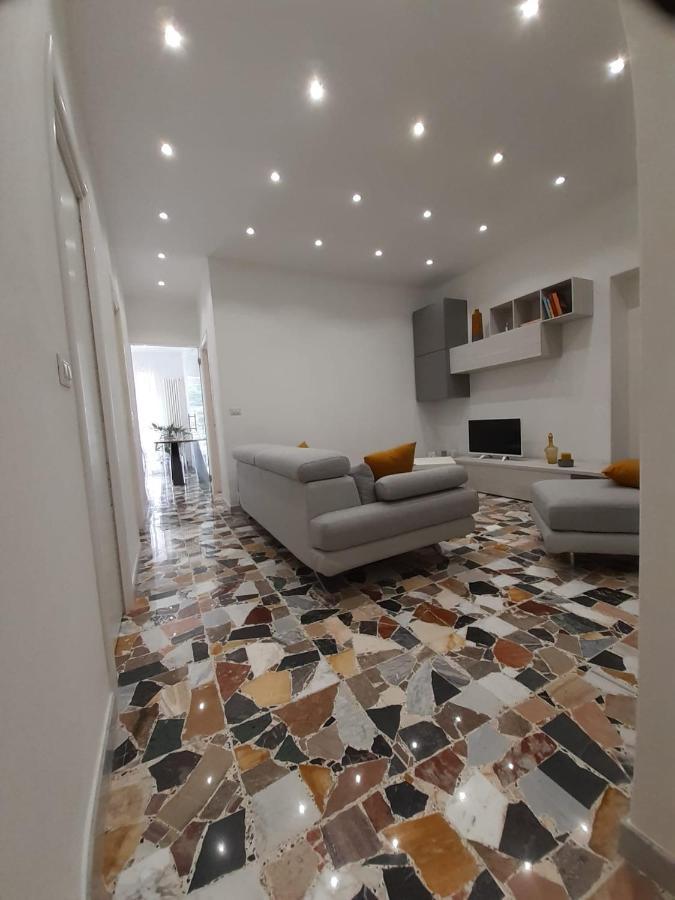 Apartamento L'Ortensia Pigna Exterior foto